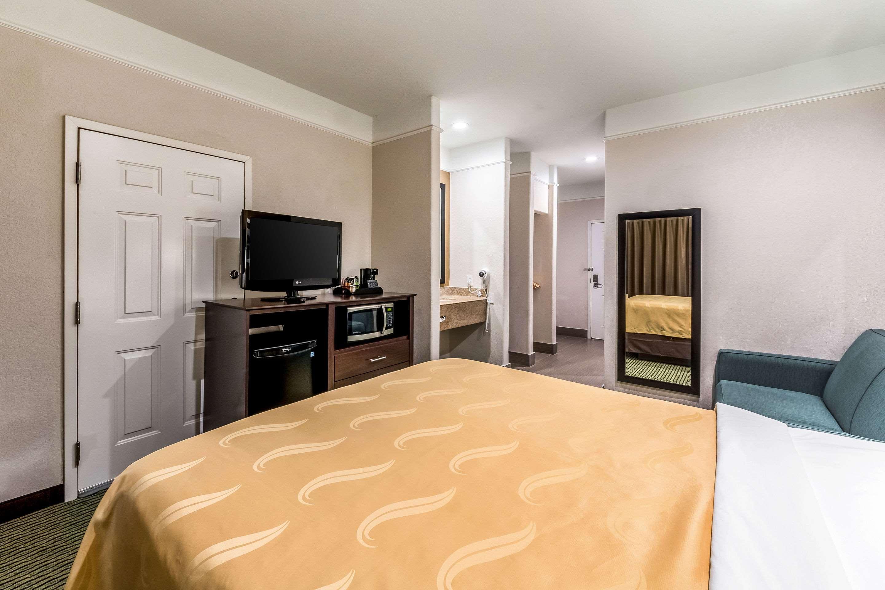 Quality Inn & Suites Seaworld North Σαν Αντόνιο Εξωτερικό φωτογραφία