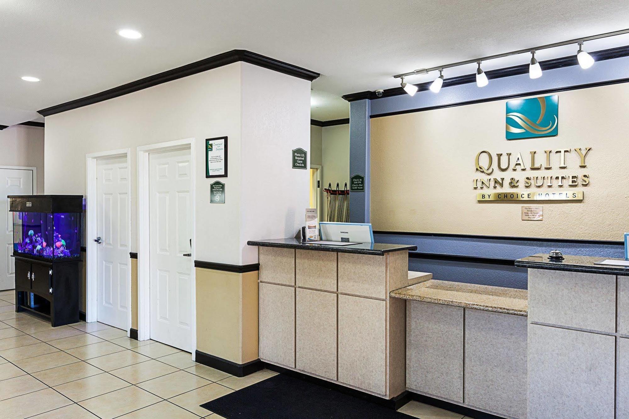 Quality Inn & Suites Seaworld North Σαν Αντόνιο Εξωτερικό φωτογραφία